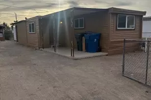 1900 Oliver Dr, Bullhead City, AZ 86442 - Photo 1