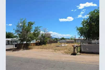 3142 E Ames Avenue, Kingman, AZ 86409 - Photo 1