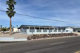 995 Turney Dr, Bullhead City, AZ 86442 - Photo 1