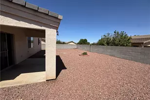 4263 E Medicine Bend Rd, Kingman, AZ 86401 - Photo 1