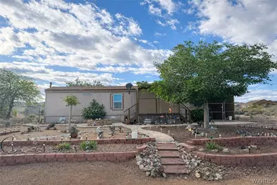 9440 N Diamond Bar Avenue, Kingman, AZ 86401 - Photo 1