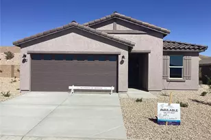 872 Hoffman Dr, Bullhead City, AZ 86429 - Photo 1