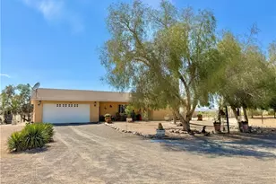 593 S Hassayampa Rd, Golden Valley, AZ 86413 - Photo 1