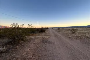 215-09-014B Centennial, Golden Valley, AZ 86413 - Photo 1