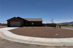 6676 W Rosario Ct, Golden Valley, AZ 86413 - Photo 1