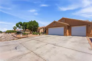 2942 N Jerome St, Kingman, AZ 86401 - Photo 1