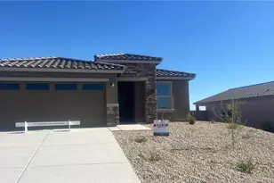 2772 Kingman Dr, Bullhead City, AZ 86429 - Photo 1