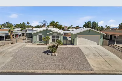 578 Roadrunner Drive, Bullhead City, AZ 86442 - Photo 1