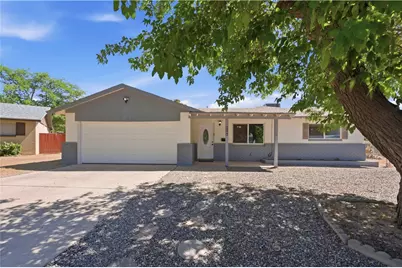 2422 Miami Avenue, Kingman, AZ 86401 - Photo 1
