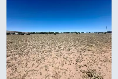 25510 W Ventura Dr Drive, Seligman, AZ 86337 - Photo 1