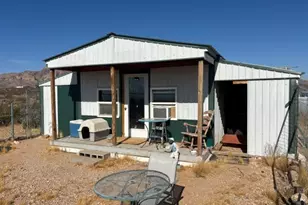 7904 W Chuar Dr, Golden Valley, AZ 86413 - Photo 1
