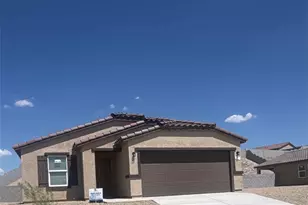 2274 Sarah Pl, Bullhead City, AZ 86442 - Photo 1