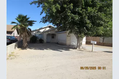 2619 Crozier Avenue, Kingman, AZ 86401 - Photo 1