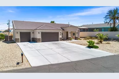 1883 Arcadia Bay, Bullhead City, AZ 86442 - Photo 1