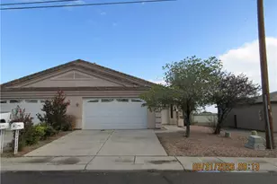 911 E Beverly #B Ave, Kingman, AZ 86409 - Photo 1