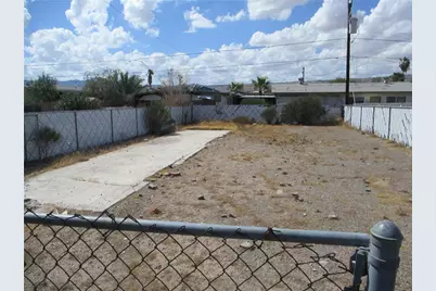 1813 Diamond Drive, Bullhead City, AZ 86442 - Photo 1
