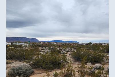 375 E Nims Lane, Meadview, AZ 86444 - Photo 1