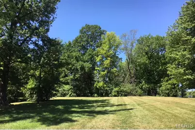 18 Sona Lane, Creve Coeur, MO 63141 - Photo 7