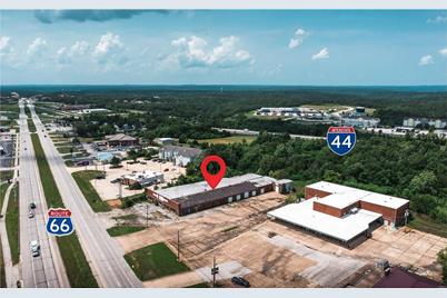 530 Old Route 66, St Robert, MO 65584 - Photo 1