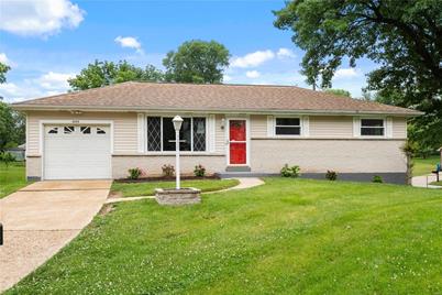 3332 Briarcourt Drive - Photo 1