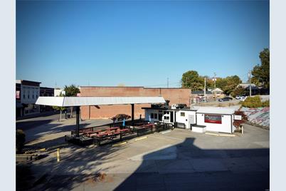 600 Broadway Street, Cape Girardeau, MO 63701 - Photo 1