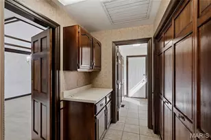 13290 Tall Pine Ct, Town and Country, MO 63017 - Photo 17