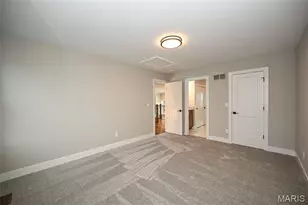 744 Silver Buck Ln, Chesterfield, MO 63005 - Photo 59