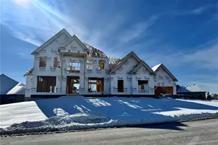 744 Silver Buck Ln, Chesterfield, MO 63005 - Photo 1