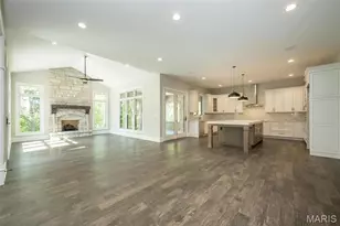 805 Silver Buck Ln, Chesterfield, MO 63005 - Photo 19