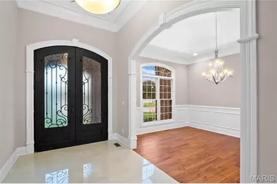 753 Silver Buck Lane, Chesterfield, MO 63005 - Photo 3