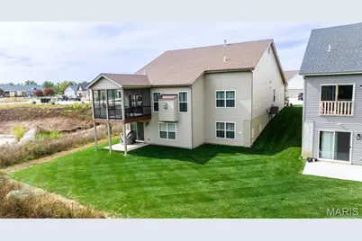 4 Challenger (Grand Columbia) Court, O'Fallon, MO 63366 - Photo 25