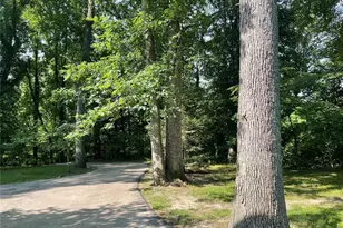 17421 Private Vly Ln, Chesterfield, MO 63005 - Photo 5