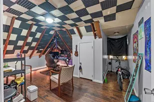 239 N Middle St, Cape Girardeau, MO 63701 - Photo 23