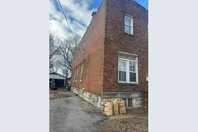 2020 McLaran Avenue, Saint Louis, MO 63136 - Photo 3