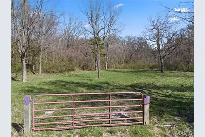 17 Greens Bottom Road, Saint Charles, MO 63304 - Photo 1