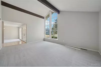 2184 Courtleigh Lane, Chesterfield, MO 63017 - Photo 5