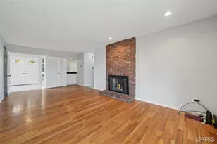 2184 Courtleigh Ln, Chesterfield, MO 63017 - Photo 11