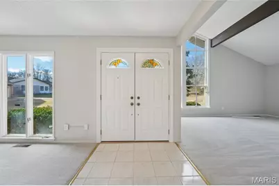 2184 Courtleigh Lane, Chesterfield, MO 63017 - Photo 3