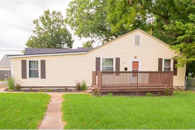 604 Vest, Valley Park, MO 63088 - Photo 1