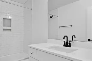 2017 Woodsey Dr, Brentwood, MO 63144 - Photo 35