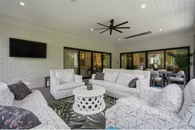4 Warridge Drive, Ladue, MO 63124 - Photo 25