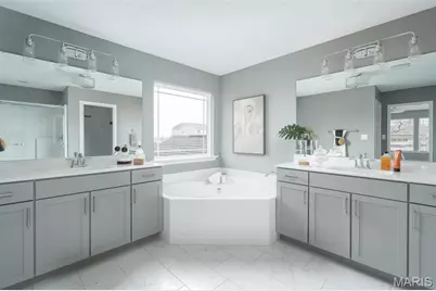 1 Tbb Stratton @ Ryehill Manor, Saint Peters, MO 63376 - Photo 11