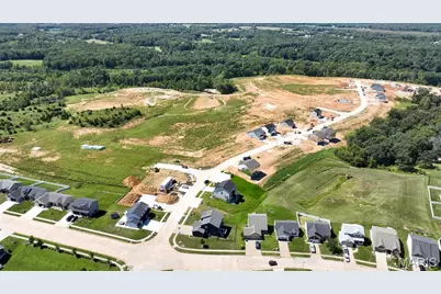 375 Valley Bluff Drive, Wentzville, MO 63348 - Photo 29