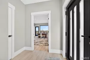 1019 River Bluff Dr, Washington, MO 63090 - Photo 3