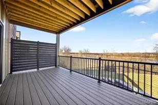 1019 River Bluff Dr, Washington, MO 63090 - Photo 9