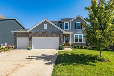 370 Cottage Grove Drive, Wentzville, MO 63385 - Photo 1