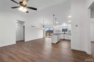 358 Byrd Ct, Jackson, MO 63755 - Photo 3