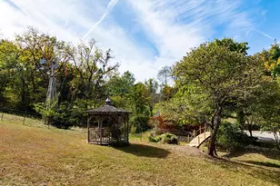 1 Meadowbrook Heights, Hannibal, MO 63401 - Photo 9