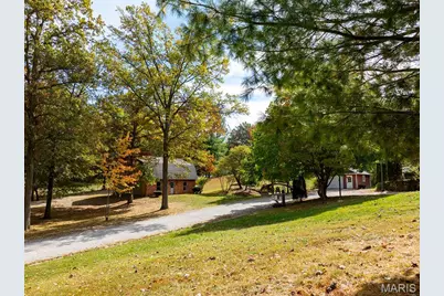 1 Meadowbrook Heights, Hannibal, MO 63401 - Photo 5