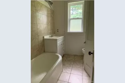 12540 Bellefontaine Road, Saint Louis, MO 63138 - Photo 7